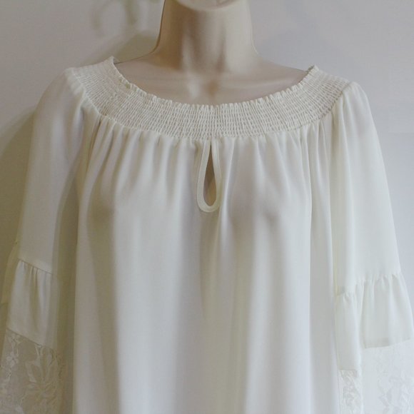 Cato Woman's Ivory Lace Top Size M - Picture 2 of 9